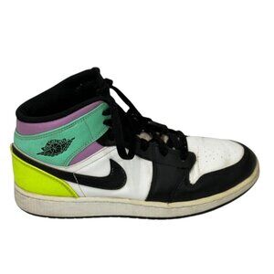 Nike Jordan 1 Mid GS Pastel Volt Green Glow Black Size 6Y 2021 554725-175